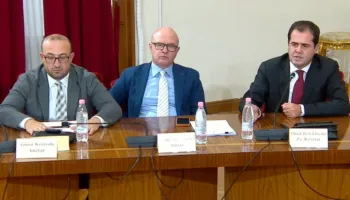 PD kërkon ndërprerjen e diskutimeve për territorialen: Të pritet përgjigjja për draftin me 100 bashki