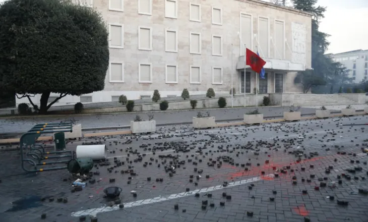 Peleshi: Subjektet politike të distancohen nga nxitja e dhunës