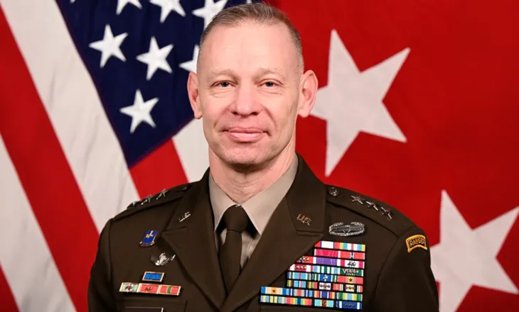 Pentagoni shkarkon gjeneralin që drejtonte planifikimin strategjik, Trump paralajmëron një tjetër “Tërbim Epik” ndaj Iranit