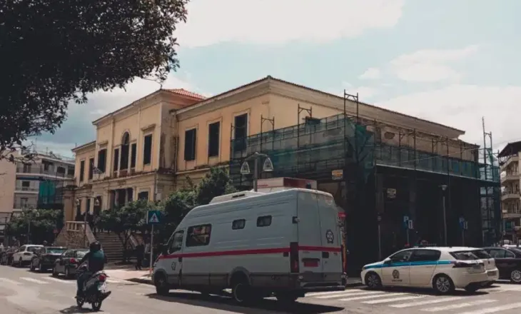 Përleshja e përgjakshme në burgun grek, dy shqiptarë mes të akuzuarve, zhvillime të reja nga hetimet