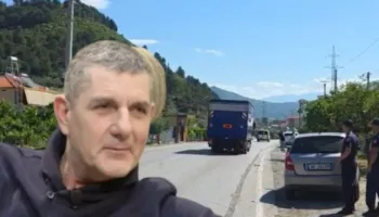 Përplasi për vdekje 7-vjeçarin/ Producenti kërkoi lirinë për të shkuar te ‘Miss Globe’, gjykata i thotë ‘JO’ Petri Bozos