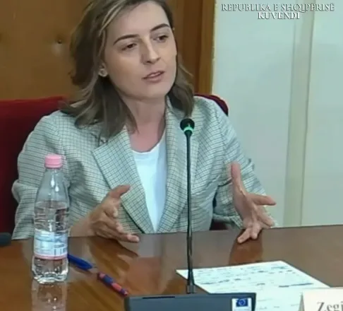 Përplasja për reformën territoriale, Çaushi: Kur mungon në tavolinën e punës, nuk kërkon të bashkohesh në fund