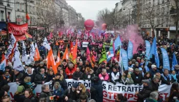 Përshkallëzohen protestat e nxënësve në Francë, mbyllen 400 shkolla