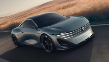 Peugeot ringjall RCZ-në me RCZ Vision, konceptin elektrik me çatinë me dy fryrje, por prodhimi ende nuk konfirmohet