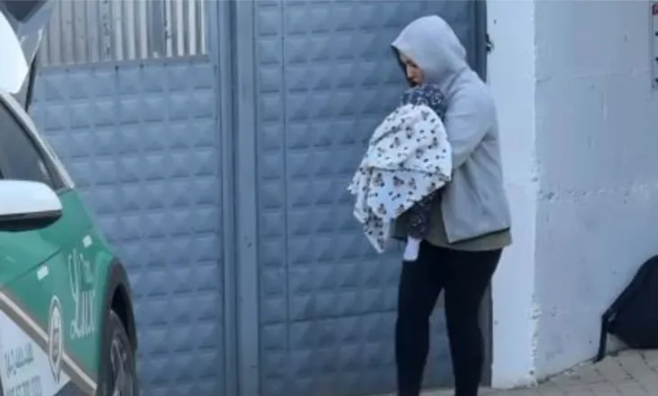 Pezullohet dënimi për një vit, Greta Gjoci, nënë e një foshnjeje 4- muajshe, u lirua nga GJKKO…