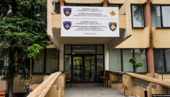 Pezullohet kryeprokurorja e Pejës dhe prokurorja në rastin e Arlinda Zekajt