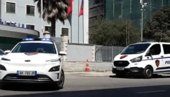 Plagosi me armë zjarri 54-vjeçarin në Tiranë, 33-vjeçari bie në prangat e policisë