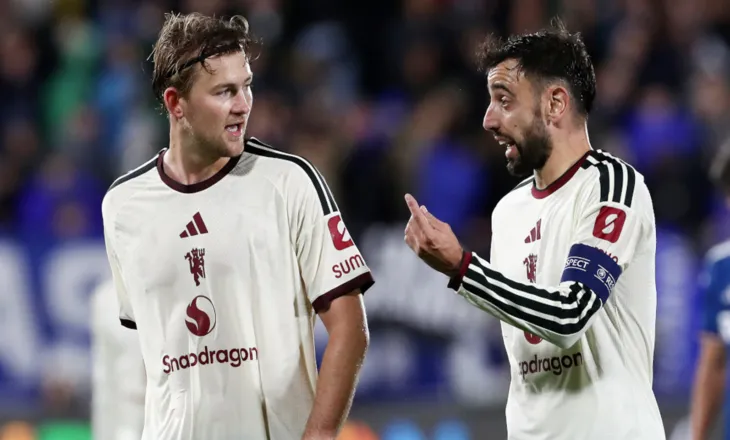 Plas polemika/ Bruno Fernandes vë në pikëpyetje taktikën e Carrick pas katastrofës në Champions League