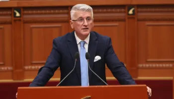 “Po silleni si pushtues”/ Gjekmarkaj kritikon ashpër Reformën Territoriale: Është anarki administrative