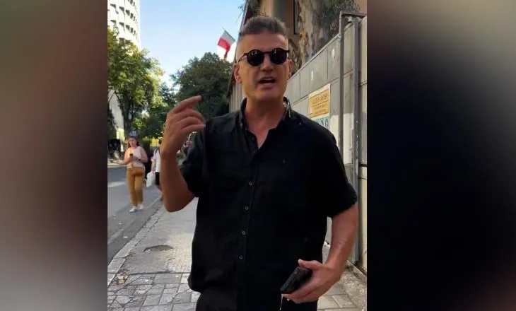 Policia reagon pas sulmit ndaj gazetarit Mane: Askush nuk mund të vendosë se kush duhet ndëshkuar dhe ta zbatojë këtë vendim në rrugë