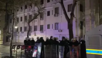 Policia vijon të mbajë në gatishmëri Tiranën, edhe pas shpërndarjes së protestuesve