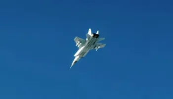 Polonia mbyll dy aeroporte pas sulmeve ruse në Ukrainë, NATO aktivizon avionët luftarakë