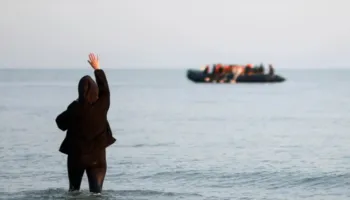 ‘Pothuajse çdo grua është përdhunuar’, Ministrja britanike Shabana Mahmood zbulon tmerrin e grave që kalojnë Kanalin me gomone