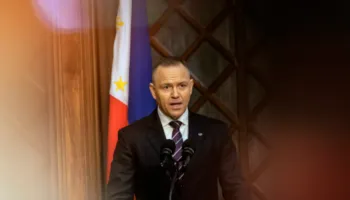 Presidenti polak Nawrocki hyn me forcë në Gjykatën e Lartë mes përplasjes për shtetin e së drejtës