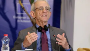 Profesori amerikan Daniel Serwer: BE-ja të vlerësojë ndryshimet në ligjin për Specialen, kompromisi për Presidenten ishte pozitiv