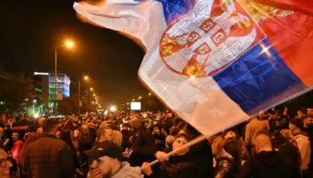 Profesori nga Beogradi: Humbja e Vuçiç, shans për shërimin e shoqërisë serbe