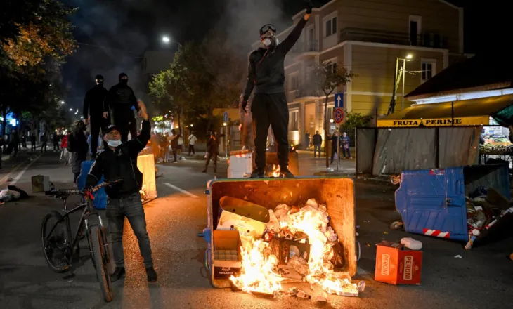 PROTESTA, DHUNË DHE PËRGJEGJËSI! Martin Leka me mesazh të prerë: “Shtetin duhet ta ruajë çdo njeri!”