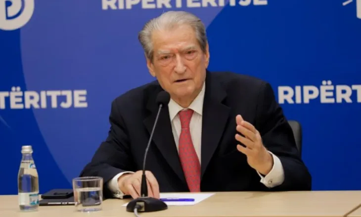 Protesta e dhunshme, Berisha: Rama të japë dorëheqjen e menjëhershme, studentët nuk i lëshojmë!
