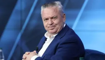 Protesta e PD, ish-deputeti: Tubim, s’bëhet me mesazhe sekrete! Ripërtëritja vjen me analizë