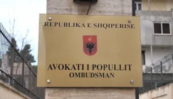 Protesta e studentëve, reagon Avokati i Popullit: Nis hetimi mbi përdorimin e forcës nga Policia gjatë tubimit