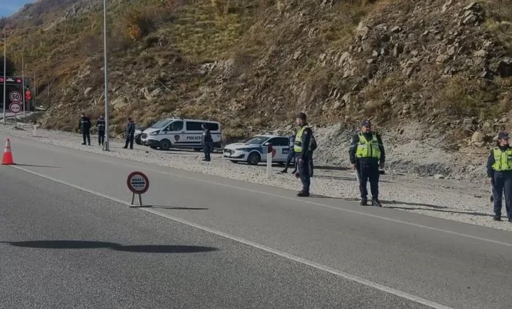 Protesta kombëtare/ Policia “blindon” rrugën e Arbrit, kontrolle të shtuara edhe në Qafë-Thanë