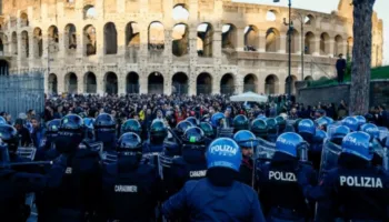 Protesta në mbi 60 qytete të Italisë, tensione dhe përplasje në Romë e Torino, në Milano situata paraqitet e qetë!