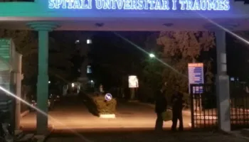 Protesta në Tiranë, të lënduarit marrin ndihmë mjekësore në Spitalin e Traumës
