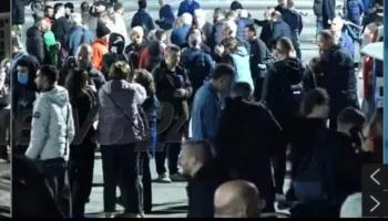 Protesta para Kryeministrisë, studentë dhe qytetarë thirrje: Dorëheqje!