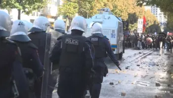 PROTESTA/ Policia del me shkresë: Efektivët të identifikohen përmes numrit, jo kontroll telefonash në tubim