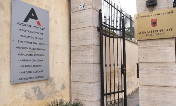 Protestat, Avokati i Popullit nis monitorimin në komisariate dhe spitale: Verifikohen të drejtat e të shoqëruarve