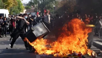 Protestat masive studentore fusin Francën në kaos, rreth 2000 mijë të arrestuar dhe 305 policë të plagosur nga përleshjet nëpër rrugë!