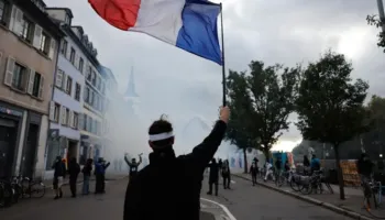 Protestat në Francë, 1 mijë të prangosur në të gjithë vendin! 126 të arrestuar në Paris