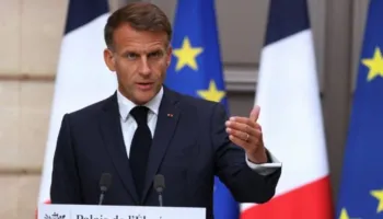 Protestat në Francë, Macron: Dhuna nuk ka vend në demokracinë tonë