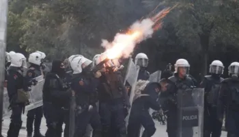 Protestat në Tiranë, OSBE/ODIHR: Të shmanget përdorimi i paligjshëm ose joproporcional i forcës