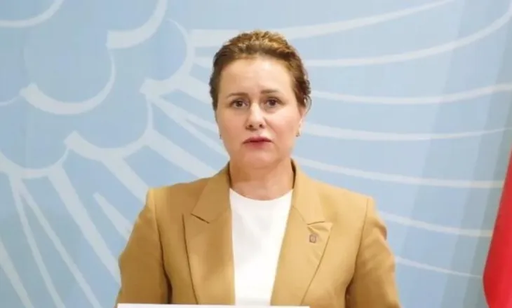Protestat në Tiranë, zv/ministrja Ruseti paralajmëron të miturit: Përgjegjësi penale që nga mosha 14 vjeç