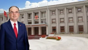 Protestat në vend/ Presidenti Begaj pret në takim ambasadorët e SHBA-së, BE-së dhe Gjermanisë