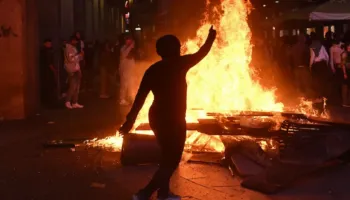 Protestat për strehimin në Portugali, 55 të arrestuar dhe dy të plagosur gjatë ndërhyrjes së policisë