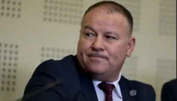 Protestat për vrasjen e Arlinda Zekajt, jep dorëheqjen drejtori i Policisë së Kosovës