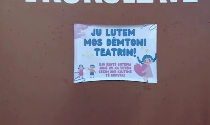 Protestat pezullojnë edhe shfaqjet artistike në kryeqytet! Nga Teatri i Kukullave te Opera, ndryshon edhe kalendari artistik