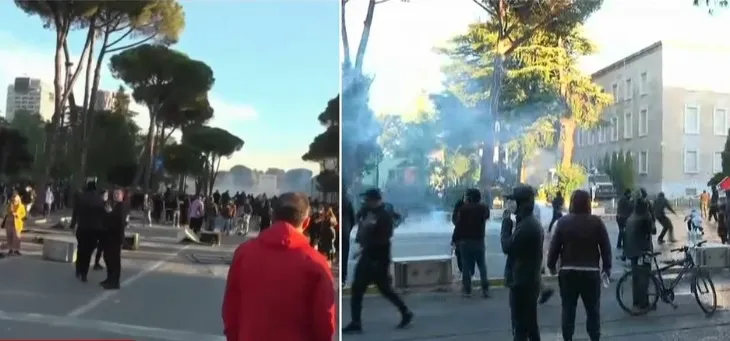 Protestuesit përshkallëzojnë situatën, sulmojnë me gurë edhe Kryeministrinë! Shkulin pllakat e trotuarit dhe godasin godinën, përdorin dhe molotov (FOTO)