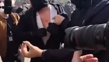 Protestuesit pretendojnë për plumba gome, policia: Janë shpërqëndrues