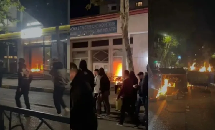 Protestuesit sulmojnë dhe i vënë flakën Dhomës së Tregtisë dhe Industrisë! Flakë edhe në një bankë dhe në koshat e mbeturinave