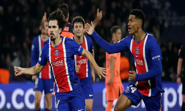 PSG gjunjëzon Barçën dhe i shkakton humbjen e parë sezonale