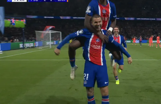 PSG mposht Barcelonën, Siti 5 gola AEK-ut, Liverpul tri pikë ndaj Vijareal