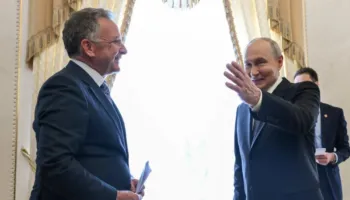 Putin pranon rifillimin e negociatave trepalëshe për Ukrainën