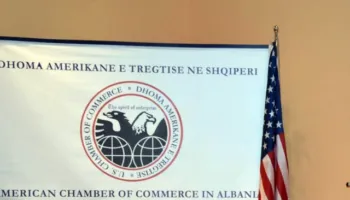 Qeveria na la pa mbrojtje”/ Dhoma Amerikane e Tregtisë: Shkaqet e krizës i kemi paralajmëruar! Institucionet të garantojnë sigurinë publike dhe mbrojtjen e pronës private