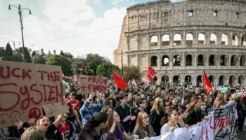 Qindra mijëra protestojnë kundër qeverisë italiane, Meloni
