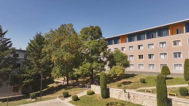 Qiratë në Tiranë, të papërballueshme! Viti akademik për studentët nis me “luftën” për një çati