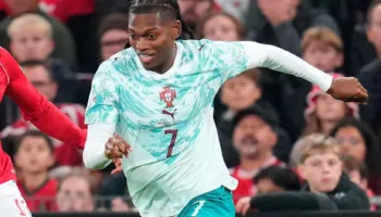 Rafael Leao mbajti fanellën me numrin 7 të Cristiano Ronaldo: Bëra çmos për ta nderuar atë