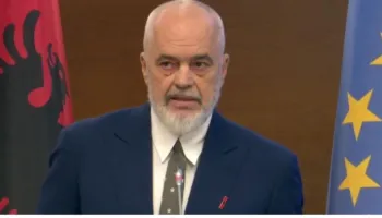 Rama anulon mbledhjen ministrave dhe grupit të PS, që do mbante sot te Pallati i Brigadave